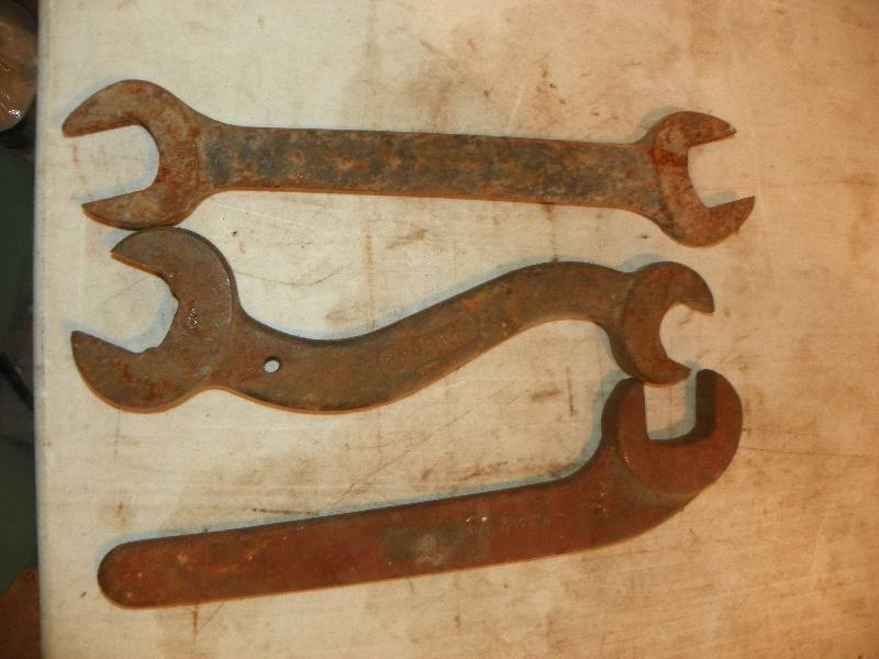 lot 316 image: VINTAGE TOOLSWRENCHES