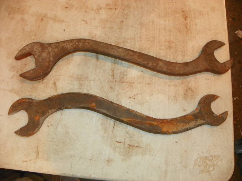 lot 317 image: VINTAGE TOOLSWRENCHES