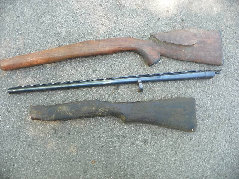lot 335 image: GUN PARTS