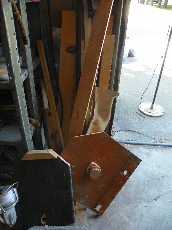 lot 341 image: GARAGE MISC ITEMS