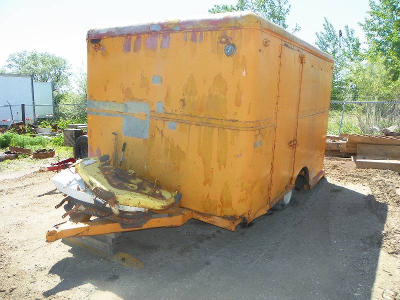 lot 363 image: ENCLOSED TRAILER WITH ITS CONTENTS