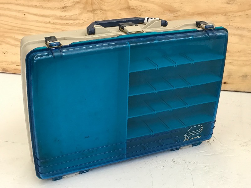 lot 30 image: Plano 2-Compartment Plastic Tackle ...