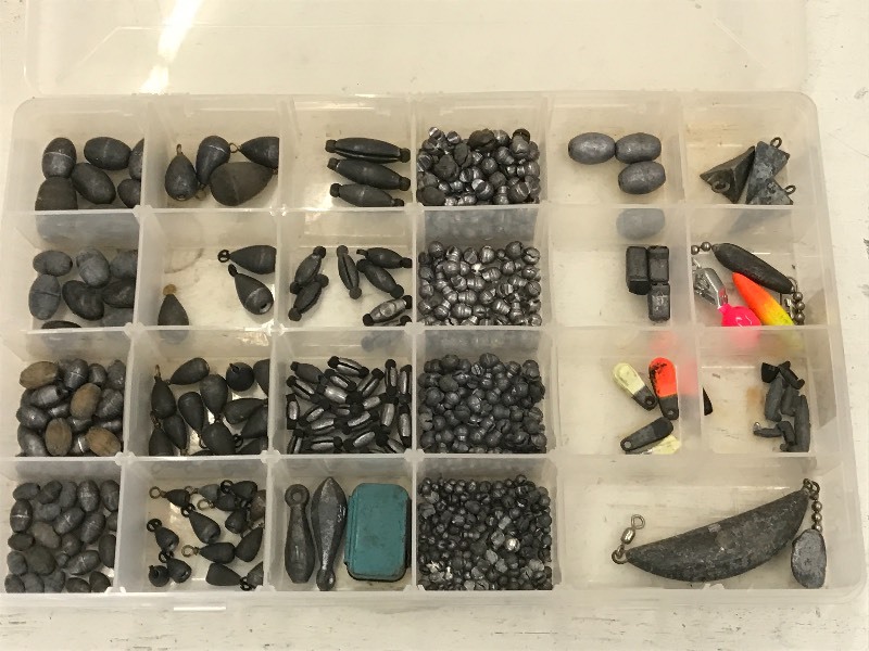 lot 48 image: Plastic Tray Full Of Assorted Weigh...