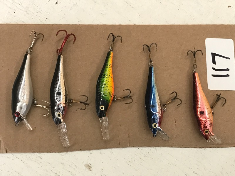 lot 117 image: (5) Assorted Fishing Lures ...
