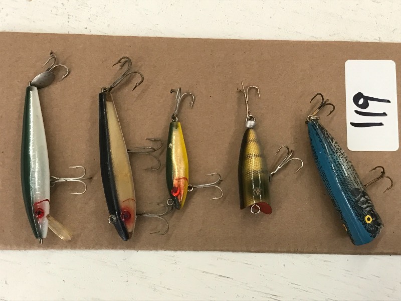 lot 119 image: (5) Assorted Fishing Lures ...
