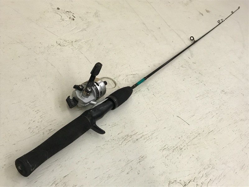 lot 227 image: Lot Of (3) 2-Piece Rod & Reel Combo...