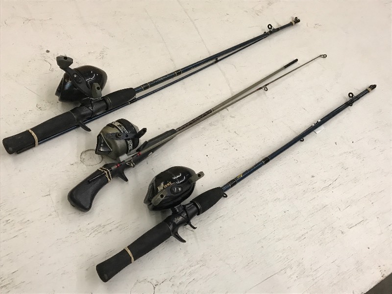 lot 231 image: Lot Of (3) 2-Piece Rod & Reel Combo...