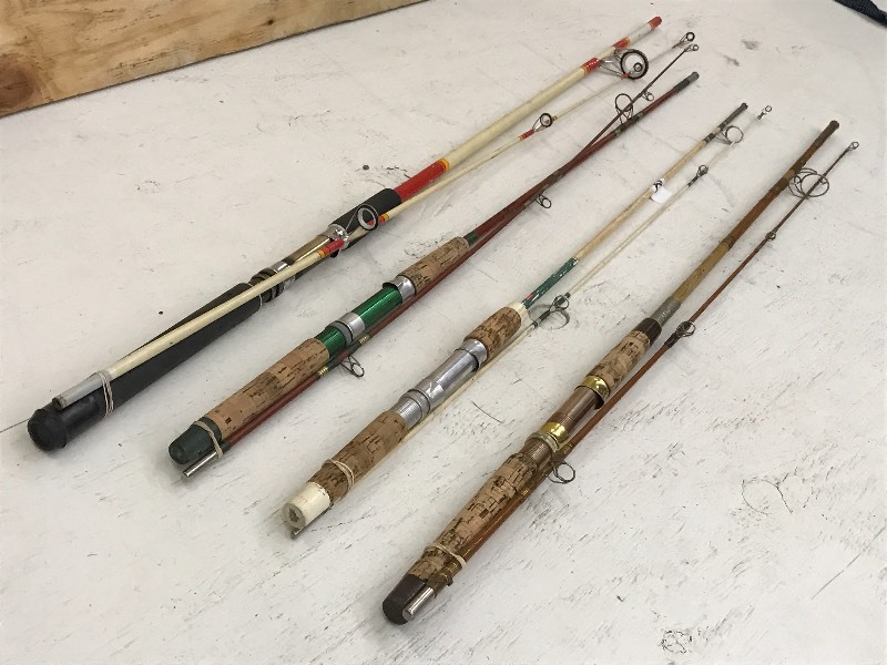 lot 250 image: Lot Of (3) Assorted 2-Piece Rods ...