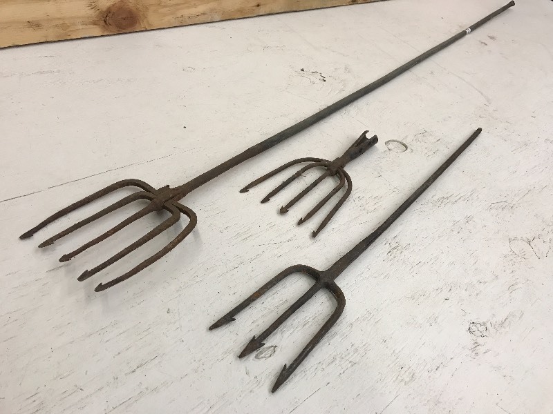 lot 255 image: Lot Of (3) Vintage Fish Spears...