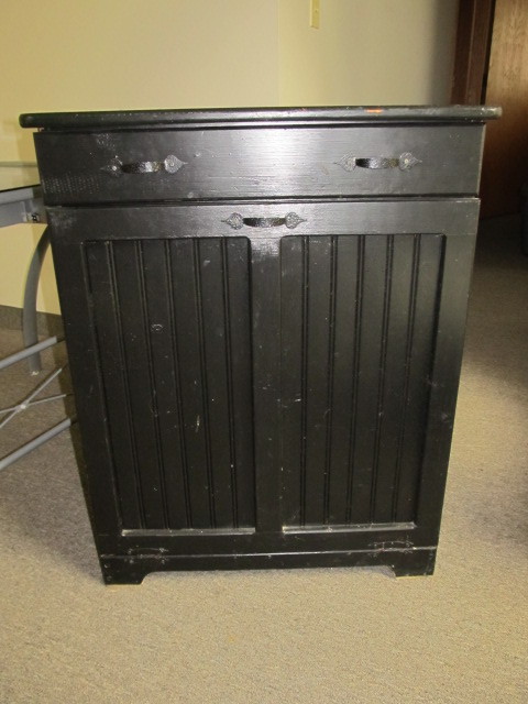 lot 62 image: Painted Wood Cabinet Table