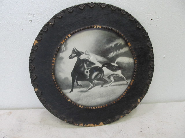 lot 26 image: Antique Round Framed Pharaohs Horses Print