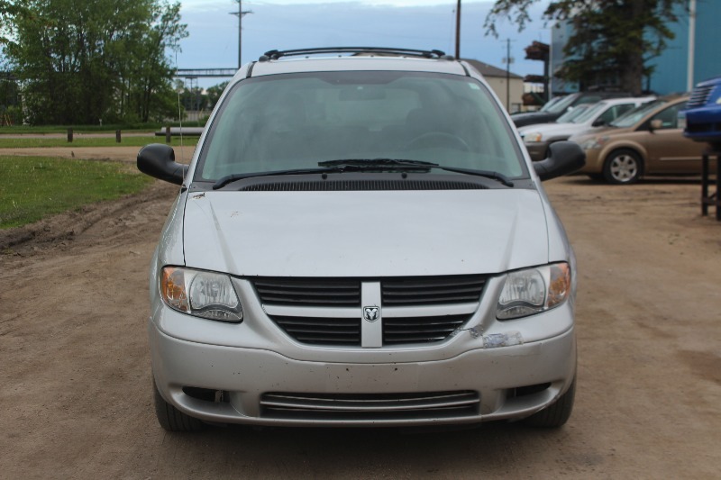2005 Dodge Grand Caravan SE - Stow n Go