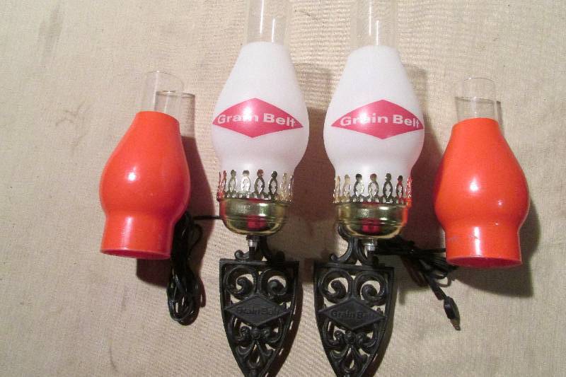 lot 65 image: Vintage Schmidt Beer Wall Lights