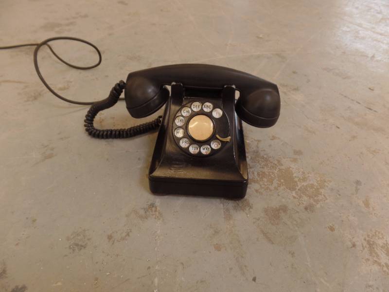 COKE CRATE AND VINTAGE PHONE