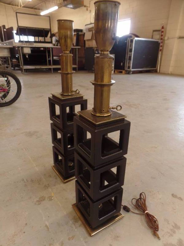 VINTAGE LAMPS