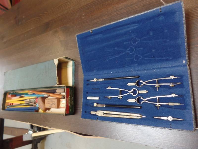 VINTAGE DRAFTING SET