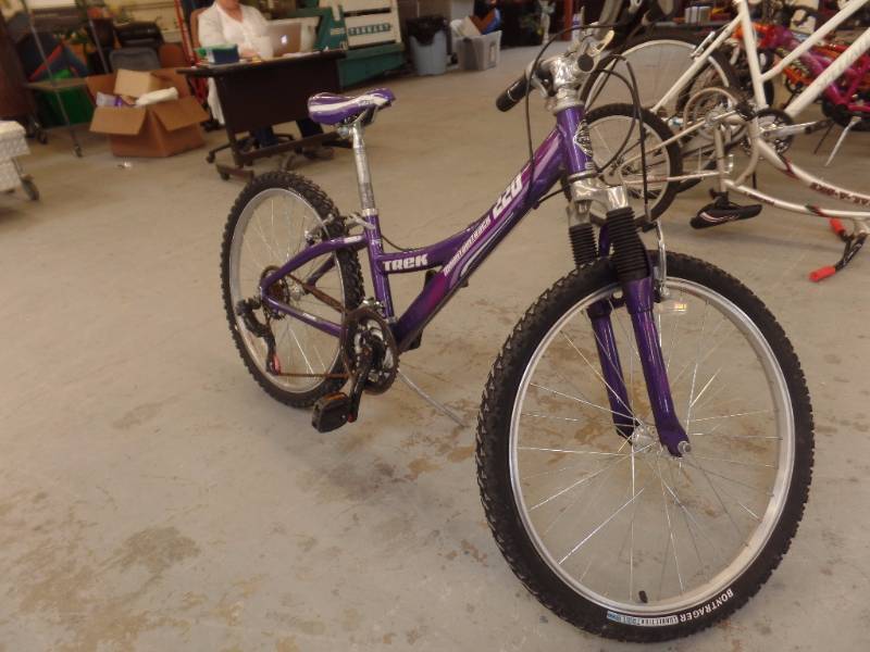 TREK MOUNTAIN BIK