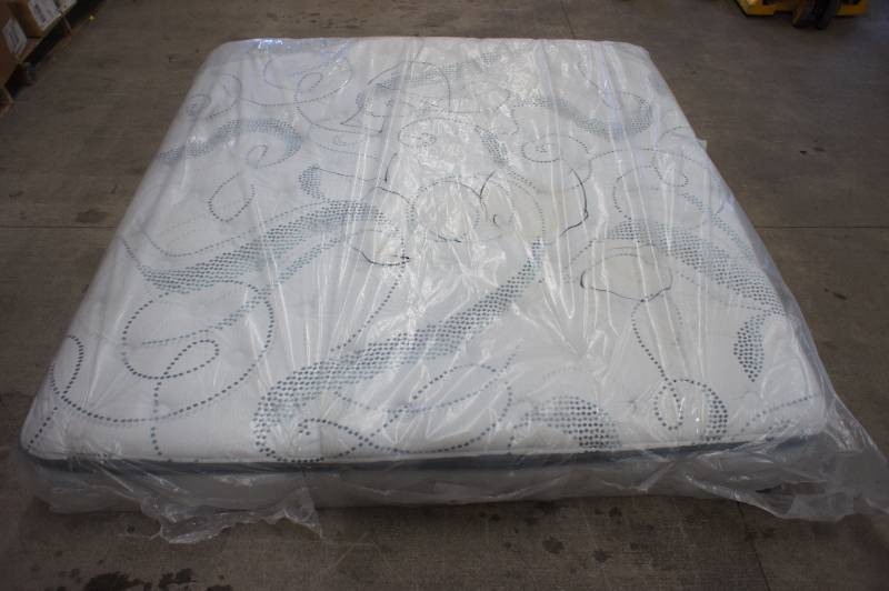 lot 25 image: New King Size Sealy - AbbeyWood Plush Euro Pillowtop - King Size Mattress Mattress - MSRP $ 2299.99