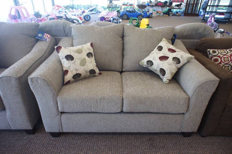 lot 8 image: New Flyer Mteal Roxanne Rio Sofa & Loveseat By Serta Upholstery  - Retail $ 1999.99