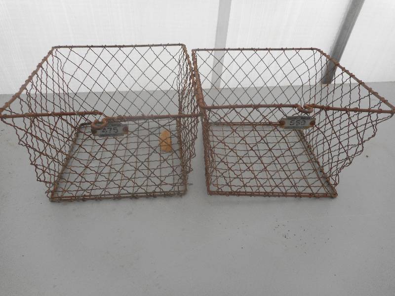 lot 8 image: 2 STEEL VINTAGE BASKETS