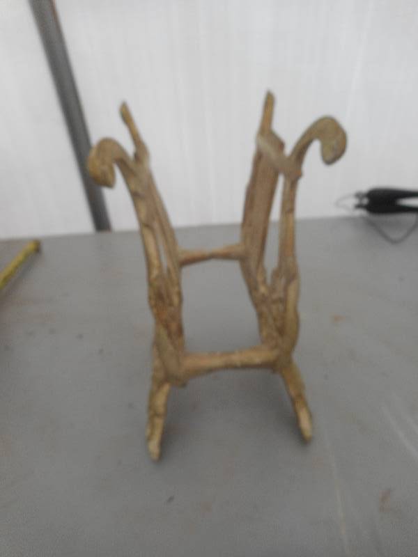 lot 38 image: ANTIQUE STEEL RACK