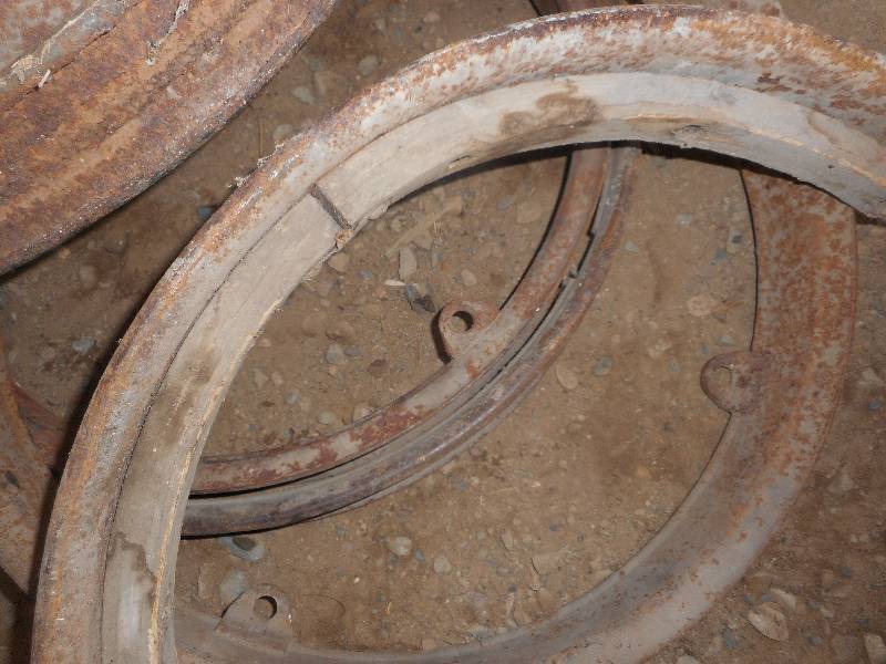 lot 60 image: 6 STEEL RIMS