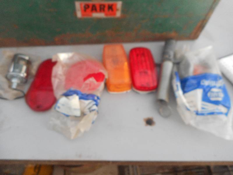 lot 81 image: LIGHTS AND COVERS