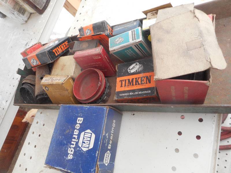 lot 125 image: BEARINGS