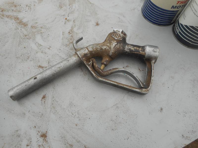 lot 221 image: EBW GAS NOZZEL