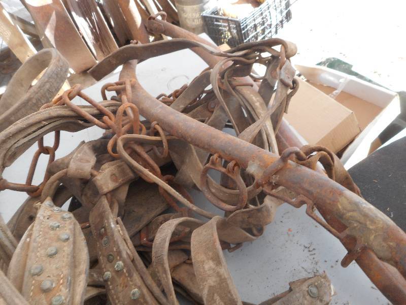 lot 274 image: FULL SIZE WORK HORSE HARNESS
