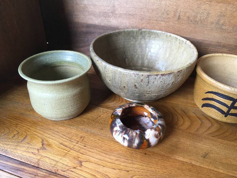 lot 54 image: CLAY POTSBOWLS