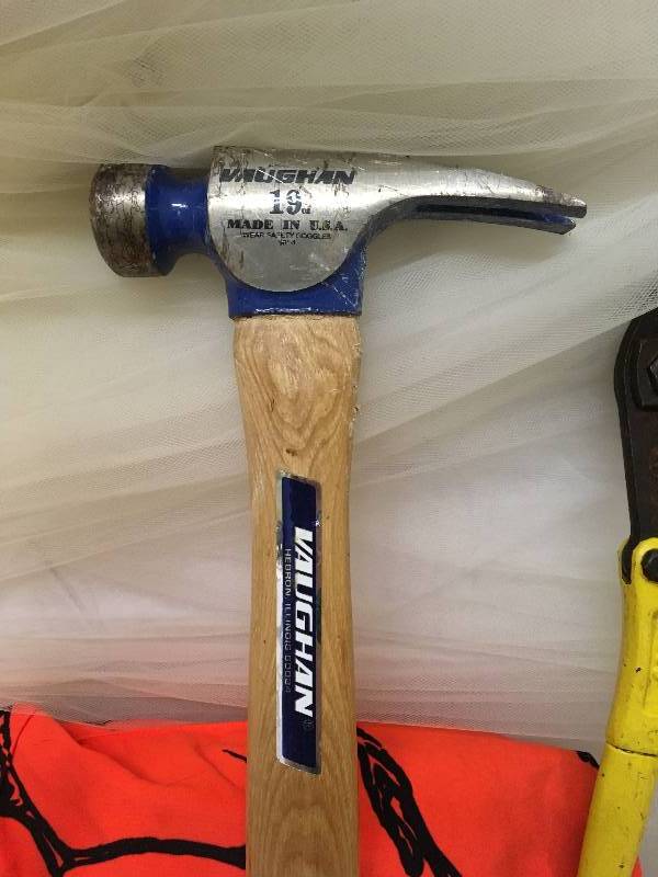 lot 113 image: TOOL LOT
