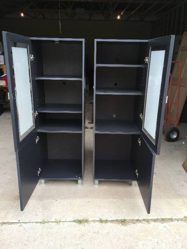 lot 9 image: FREE STANDING CABINETS