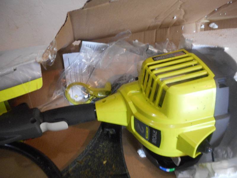 lot 63 image: Ryobi 25 cc 2-Cycle Full Crank Curved Shaft Gas String Trimmer
