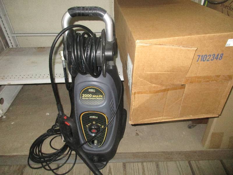 2 task force 200 PSI pressure washers