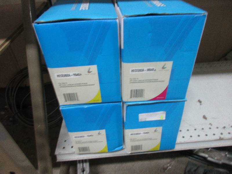 4 toner cartridges - hp laser jet