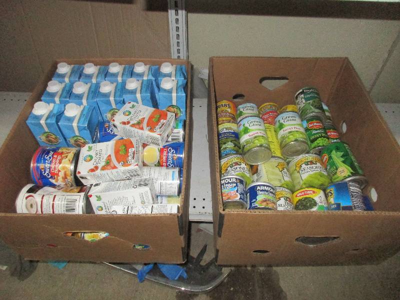 canned vegetables and soup lot - 2 boxes