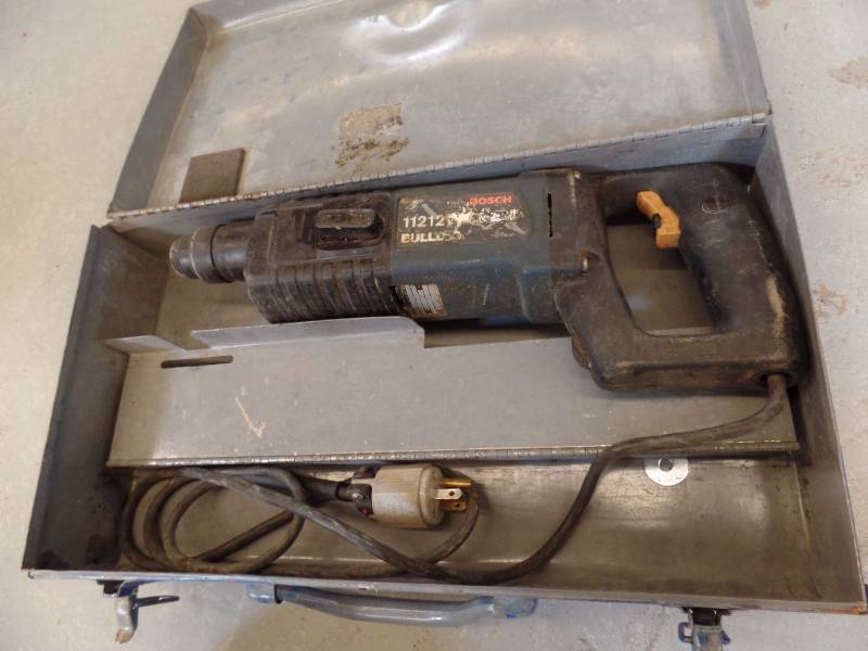 CORDED ROTARY HAMMER