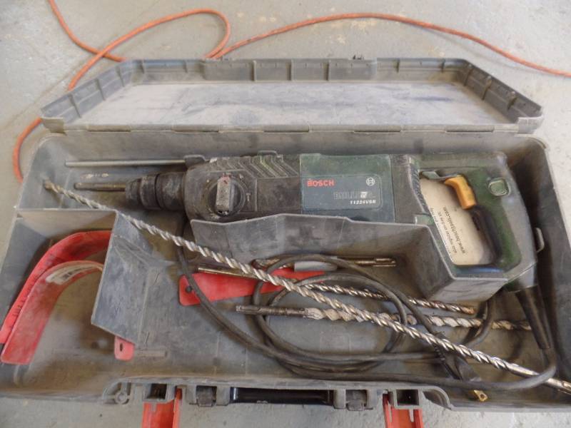 CORDED ROTARY HAMMER