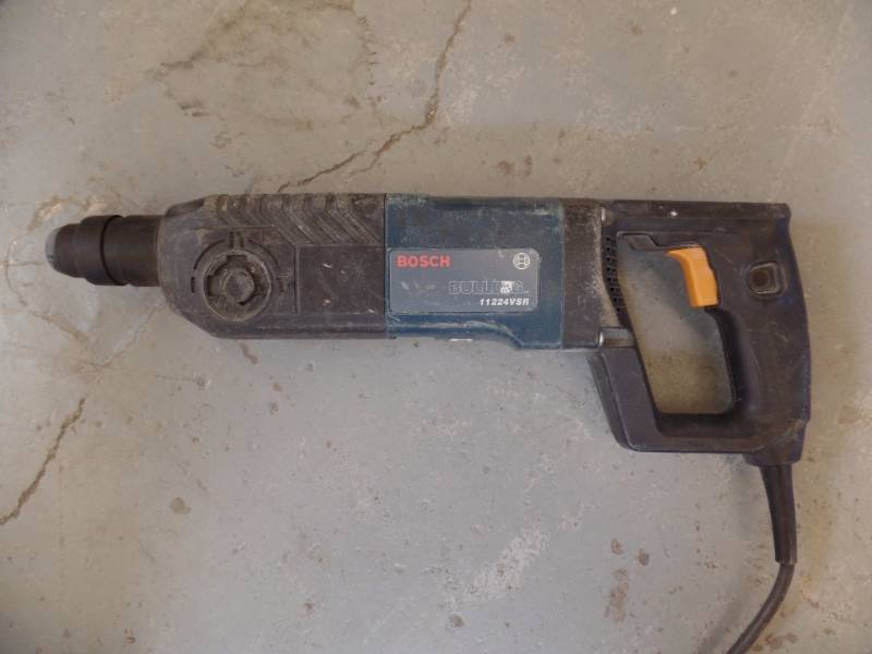 CORDED ROTARY HAMMER