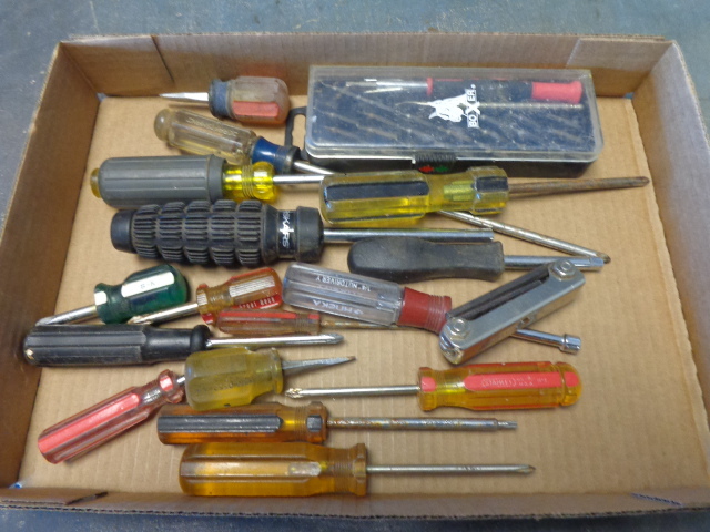 Screw drivers