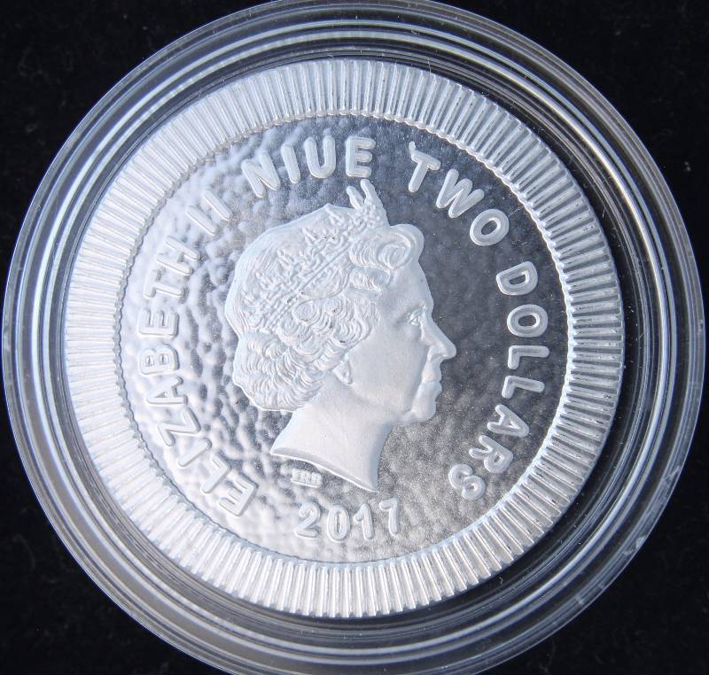 2017 NIUE $2 OWL 1 TROY OZ. .999 FINE SILVER IN AIRTITE HOLDER