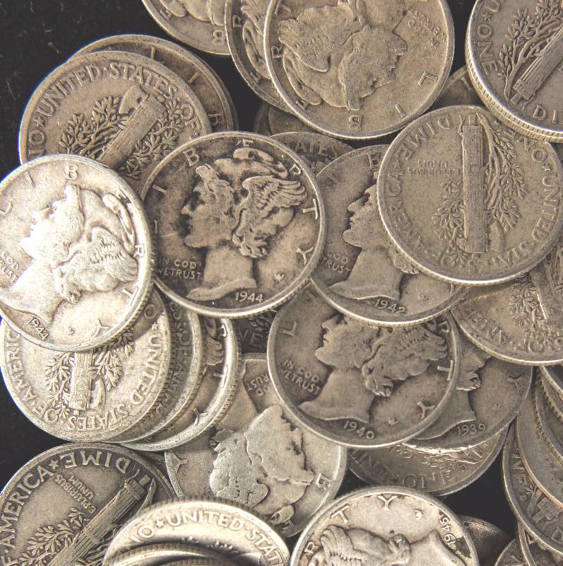 GROUP OF 65 MERCURY SILVER DIMES VARIOUS DATES
