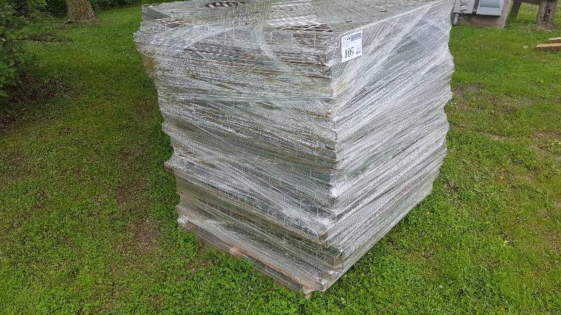 Pallet Lot of (20) Pallet Rack Grates