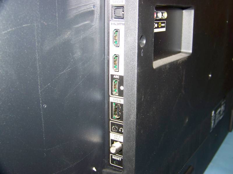 lot 9 image: 49, TCL  Roku, SMART, 1080p, LED, Television  TV with Stand and Remote Control - in Original Box