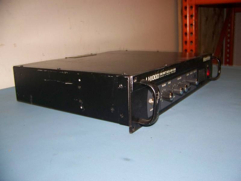 lot 36 image: Hartke, LH1000, 1000W, Bass Guitar Amplifier  Amp