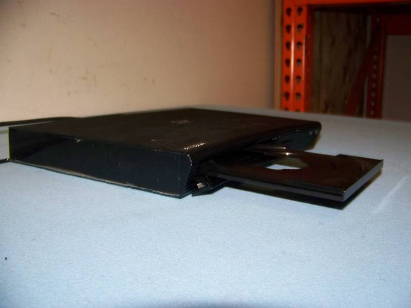 lot 138 image: Samsung, Blu-Ray Disc  DVD Movie Player