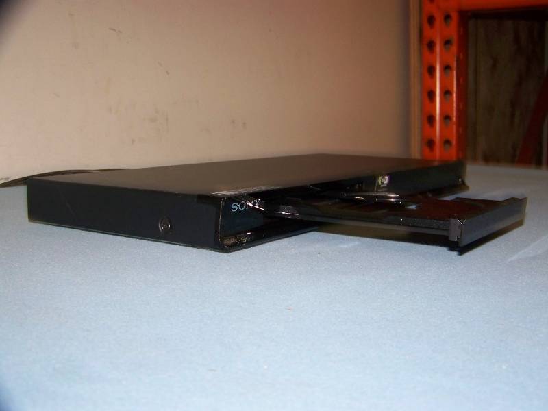 lot 139 image: Sony, Blu-Ray Disc  DVD Movie Player