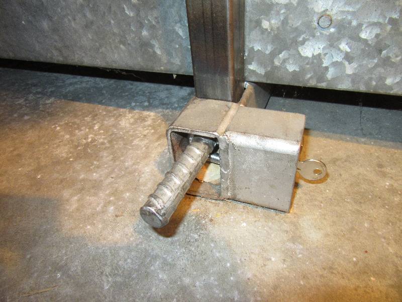 lot 8D image: Home Made Gun Case.. Locks and very secure.  Made of Heavy Galvanized.  Bolts to floor, but bolts removed for moving.