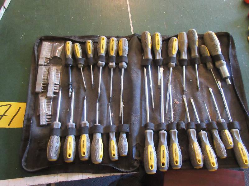 Set of screw Drivers, St Anthony Estate VINTAGE and ANTIQUE: Woodworking  Tools, Supplies.. Gun Reloading Equipment, Taxidermy